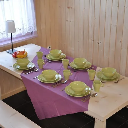 Lawendowa Wyspa Klub Nadmorski * Острово