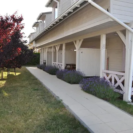 Деревянный коттедж Lawendowa Wyspa Klub Nadmorski *