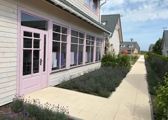 Lawendowa Wyspa Klub Nadmorski * Ostrowo (Puck)